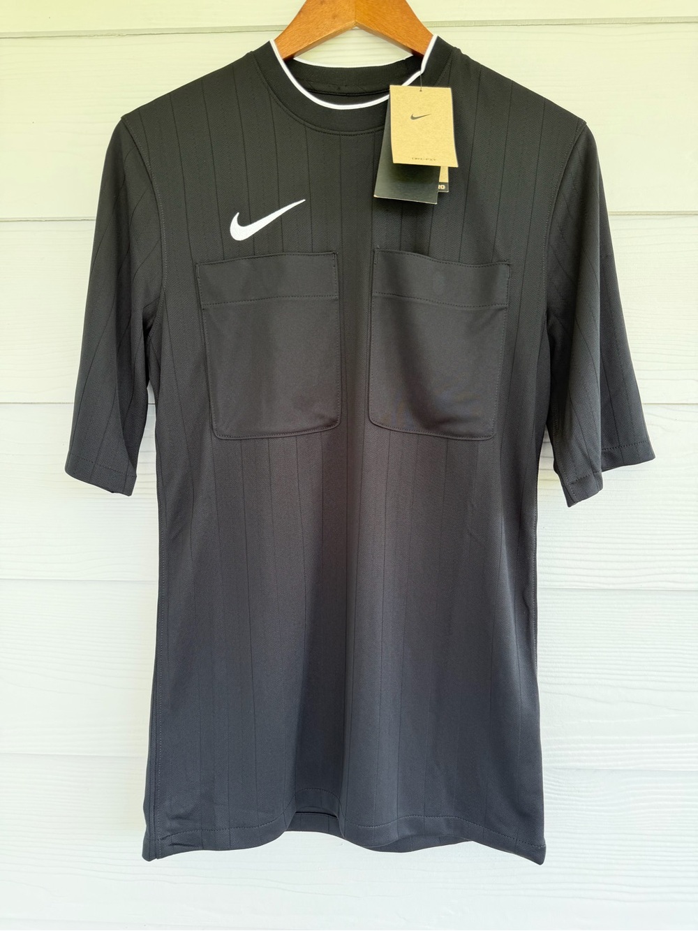 Nike Dri-FIT Soccer Referee Jersey Men’s Size S Black Slim Fit Short Sleeve NWT